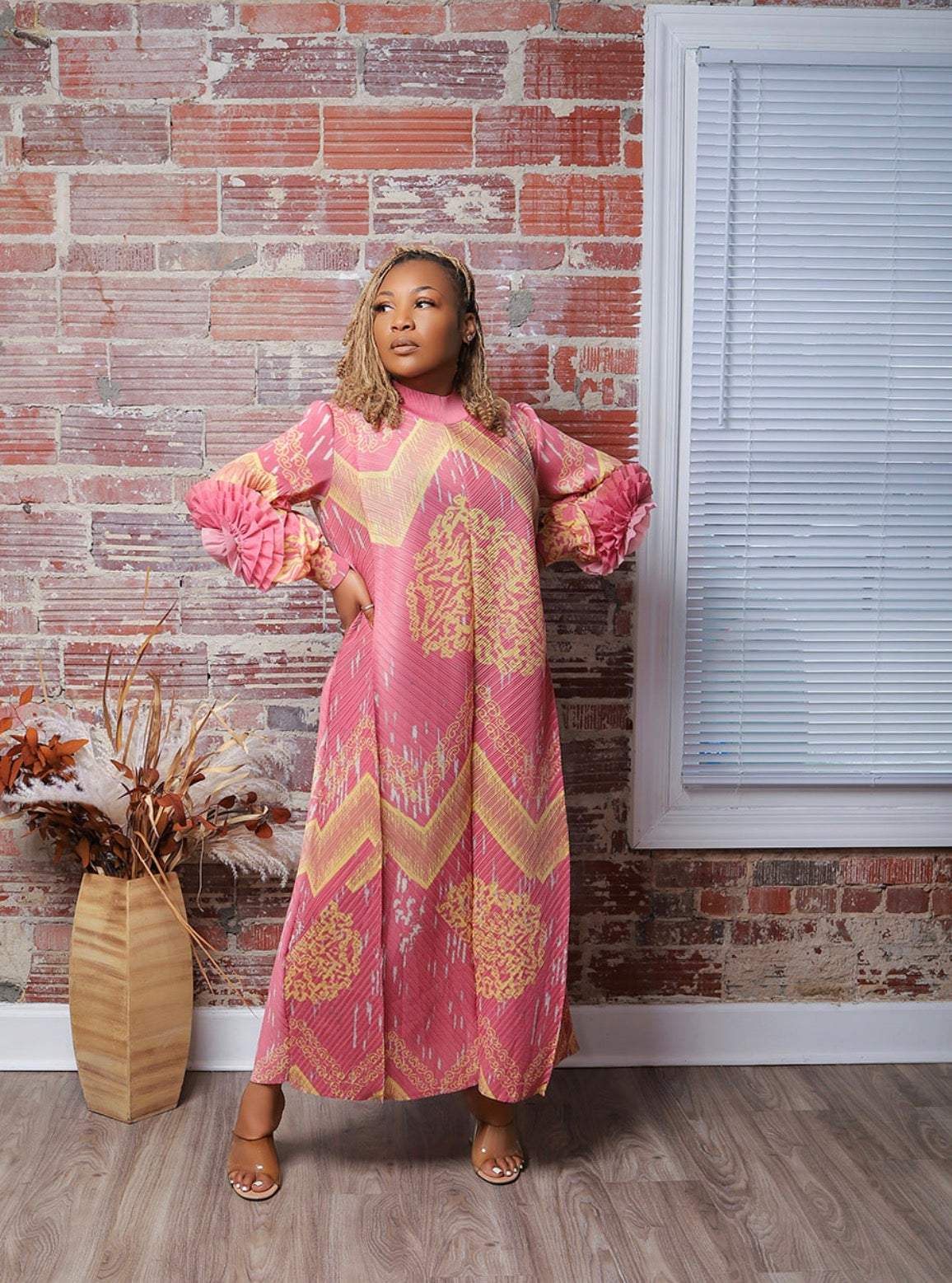 Rosy Radiance Pleated Maxi Dress – Jazz It Up Boutique Rosy Radiance Pleated Maxi Dress – Jazz It Up Boutique